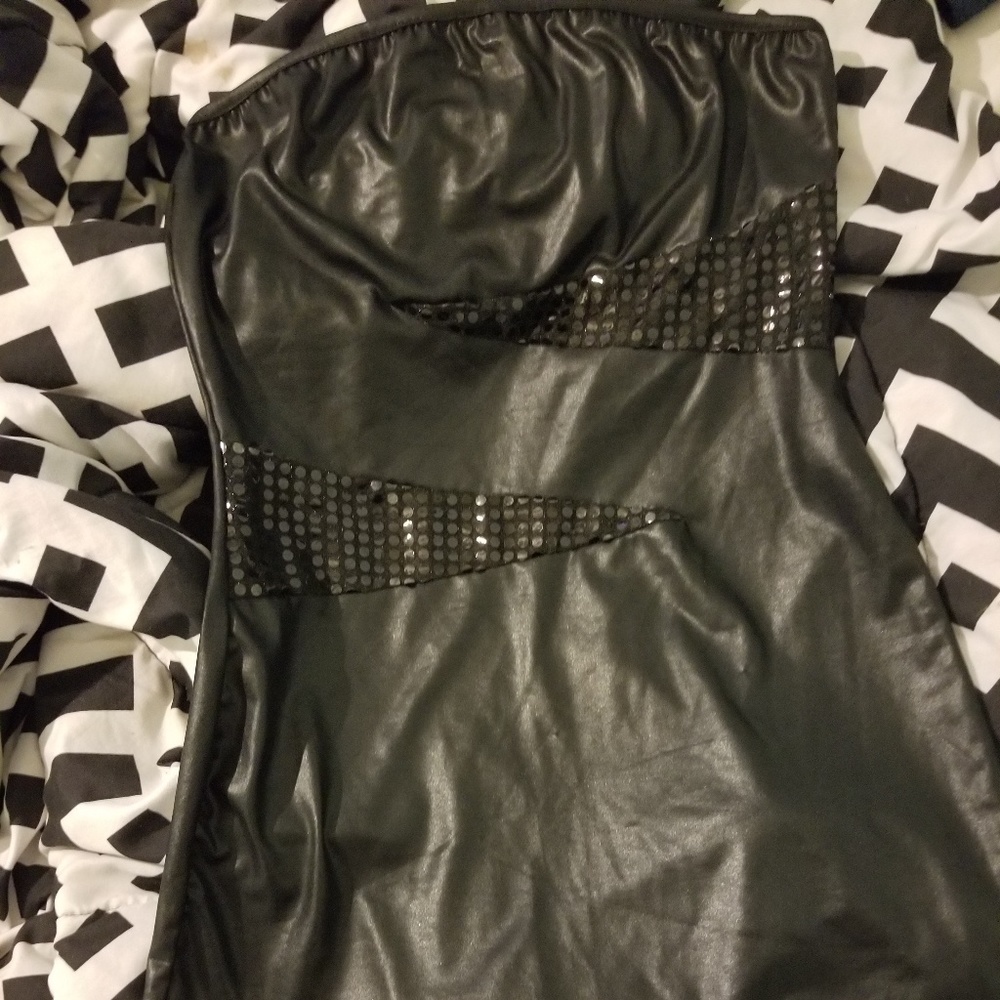 Wet look sequin strapless bodycon dress
